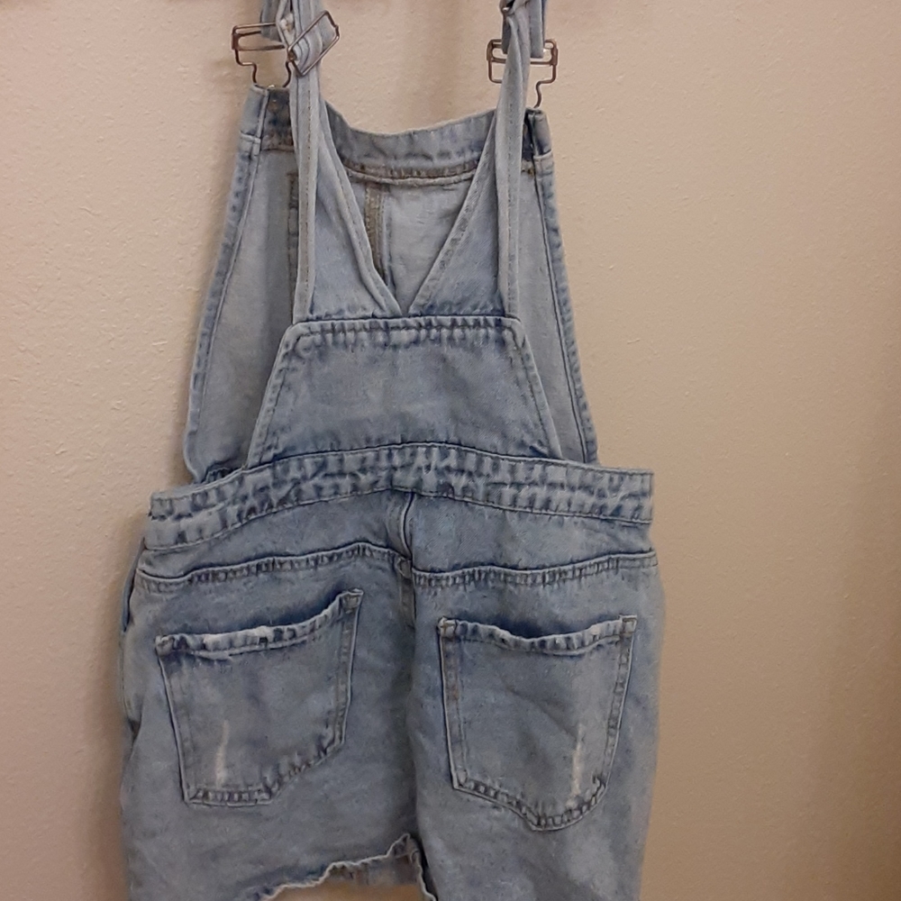 Overall dress - Picture 3 of 4